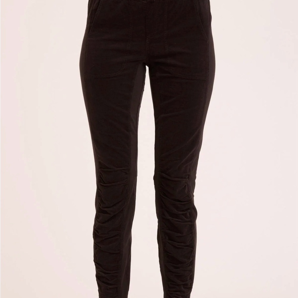 #35 XCVI Black Ruched Pants